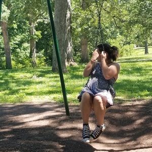 Meet your Posher, Phoebe